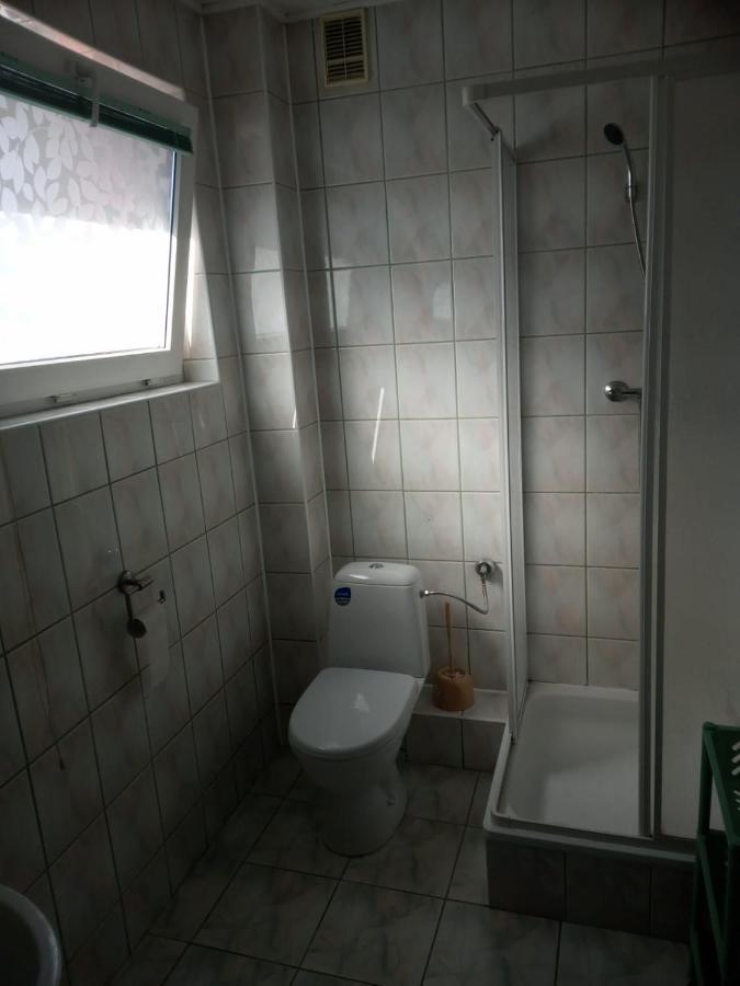 Pokoje Goscinne Tomasz Miedzywodzie Exterior photo